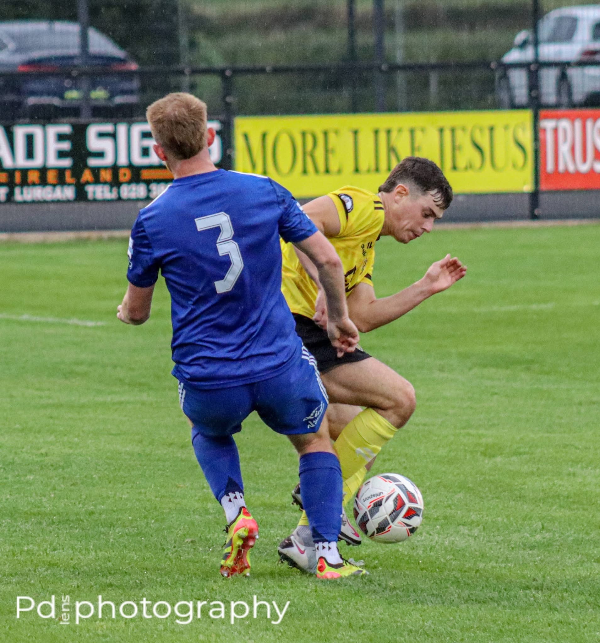 v St James Swifts