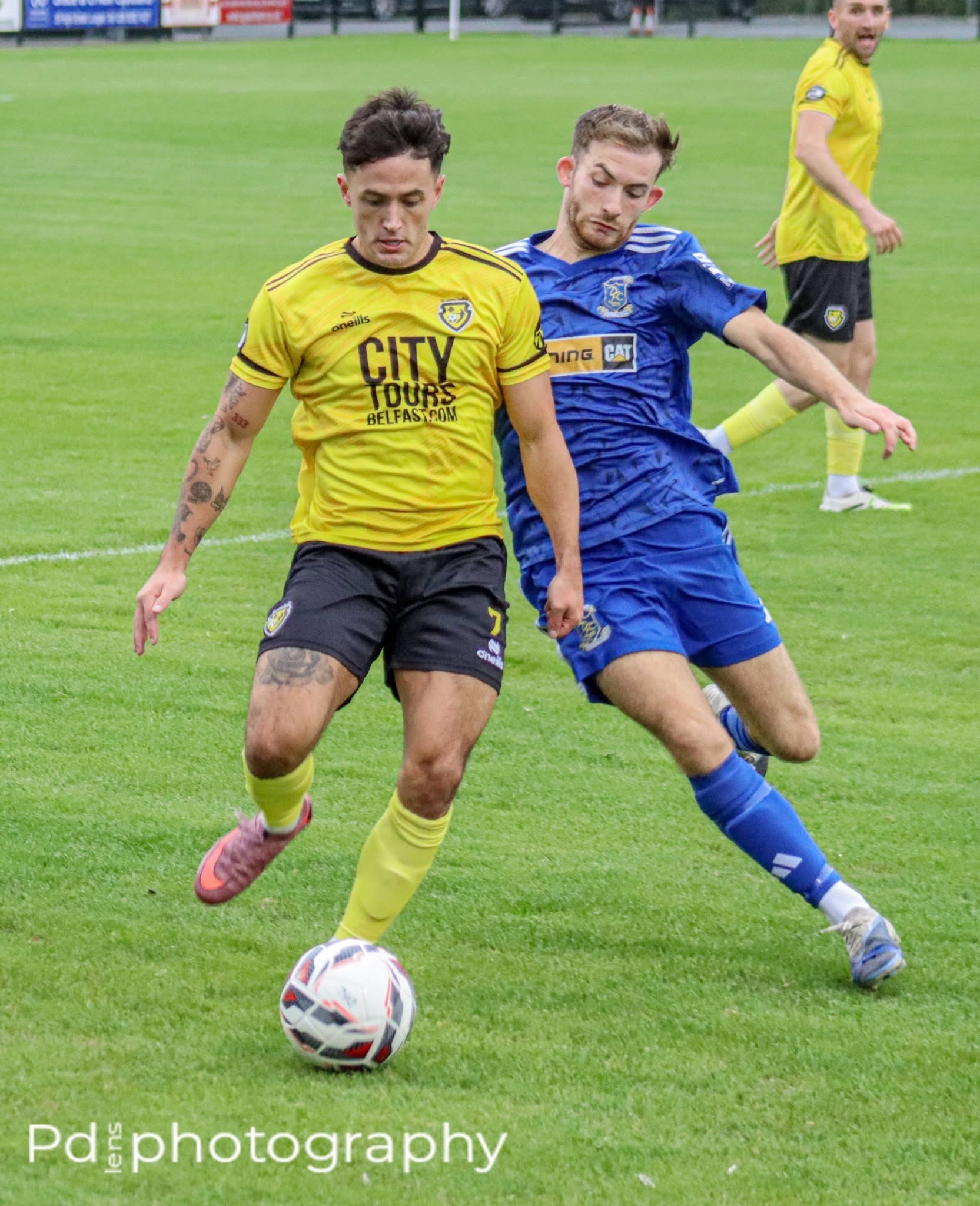 v St James Swifts