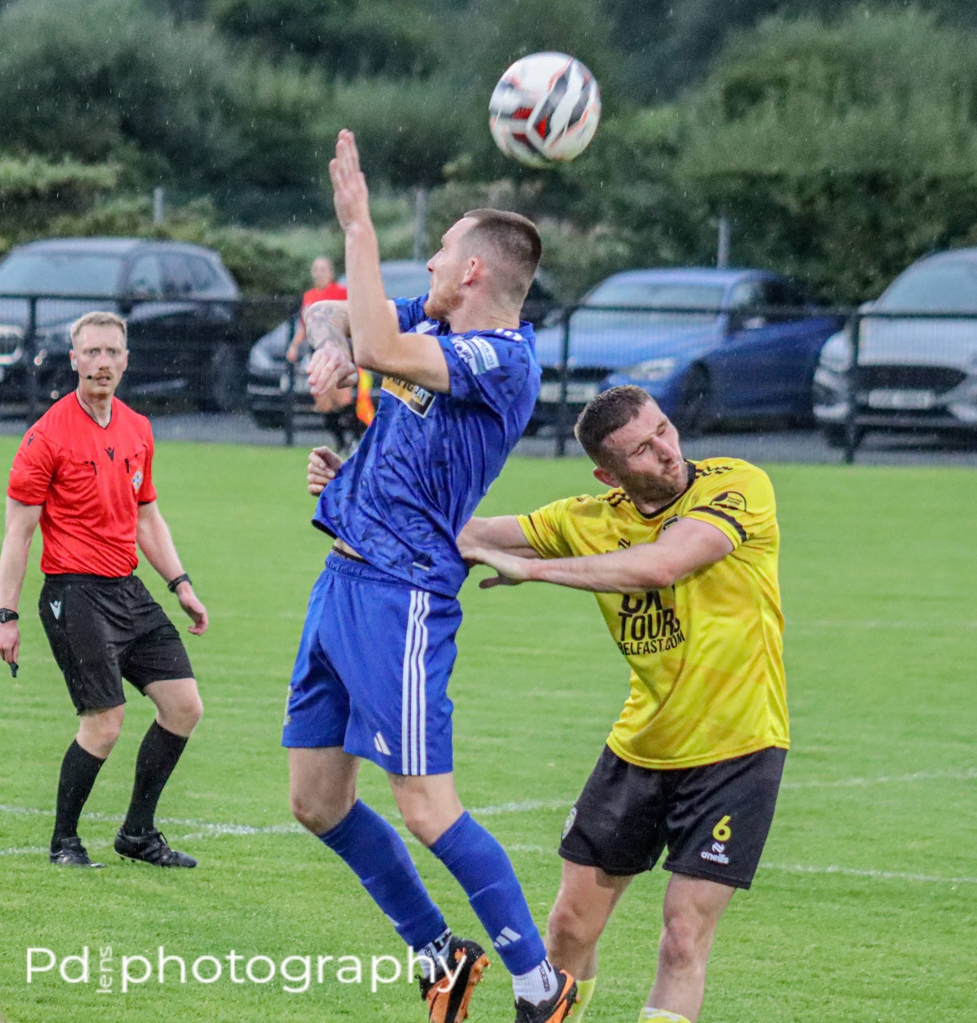 v St James Swifts