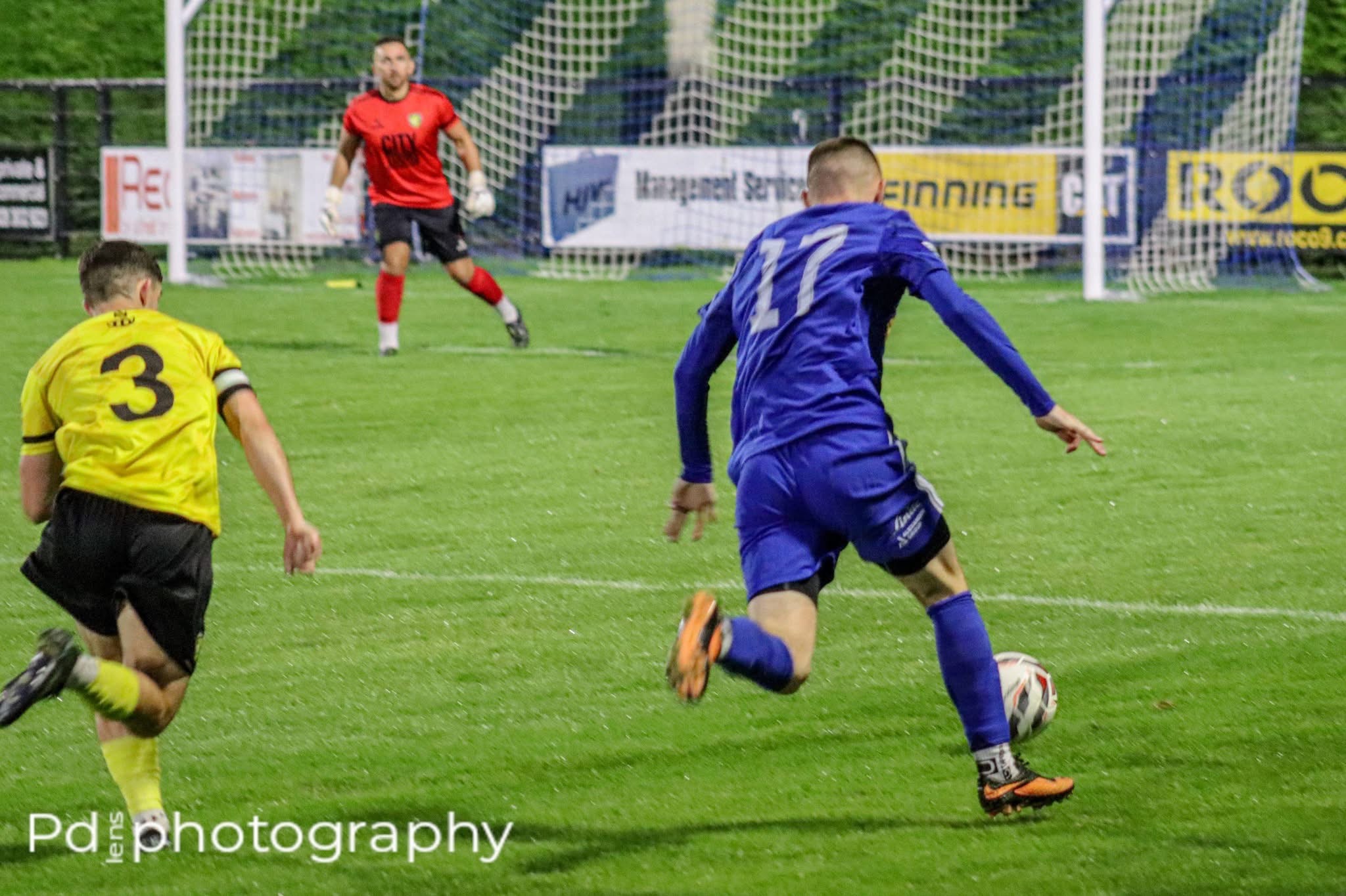 v St James Swifts
