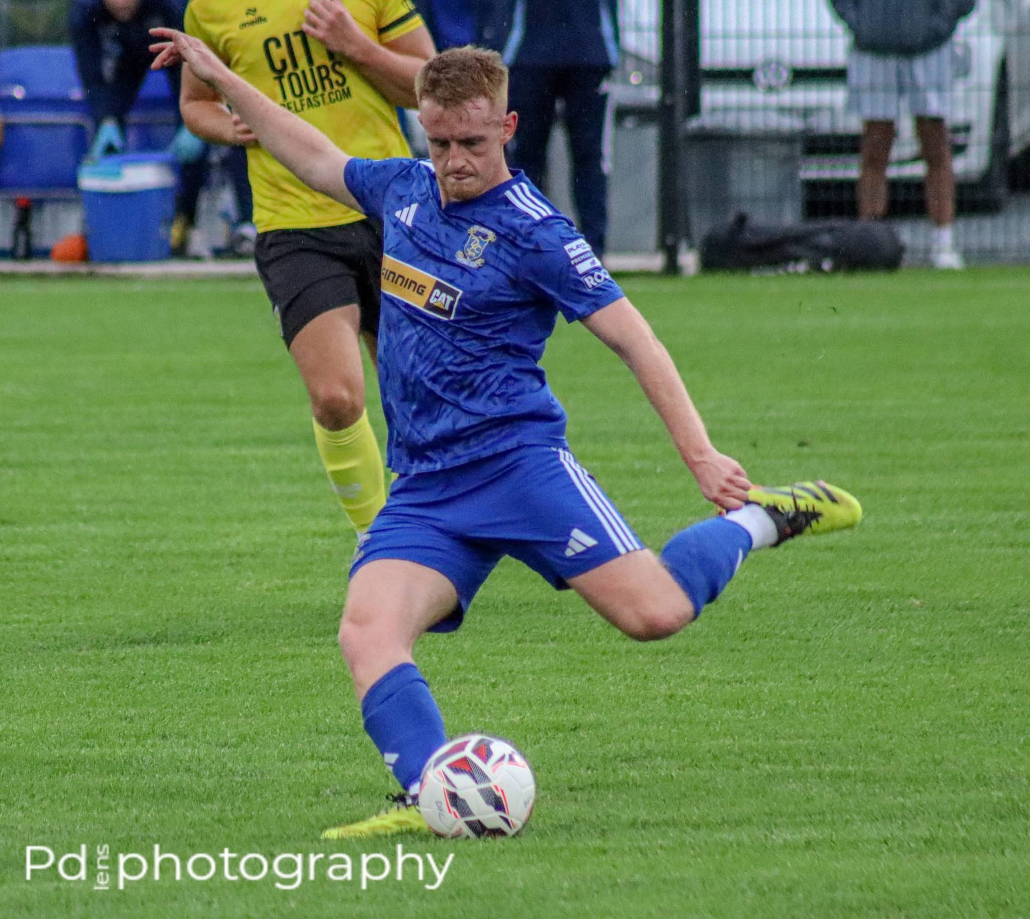 v St James Swifts