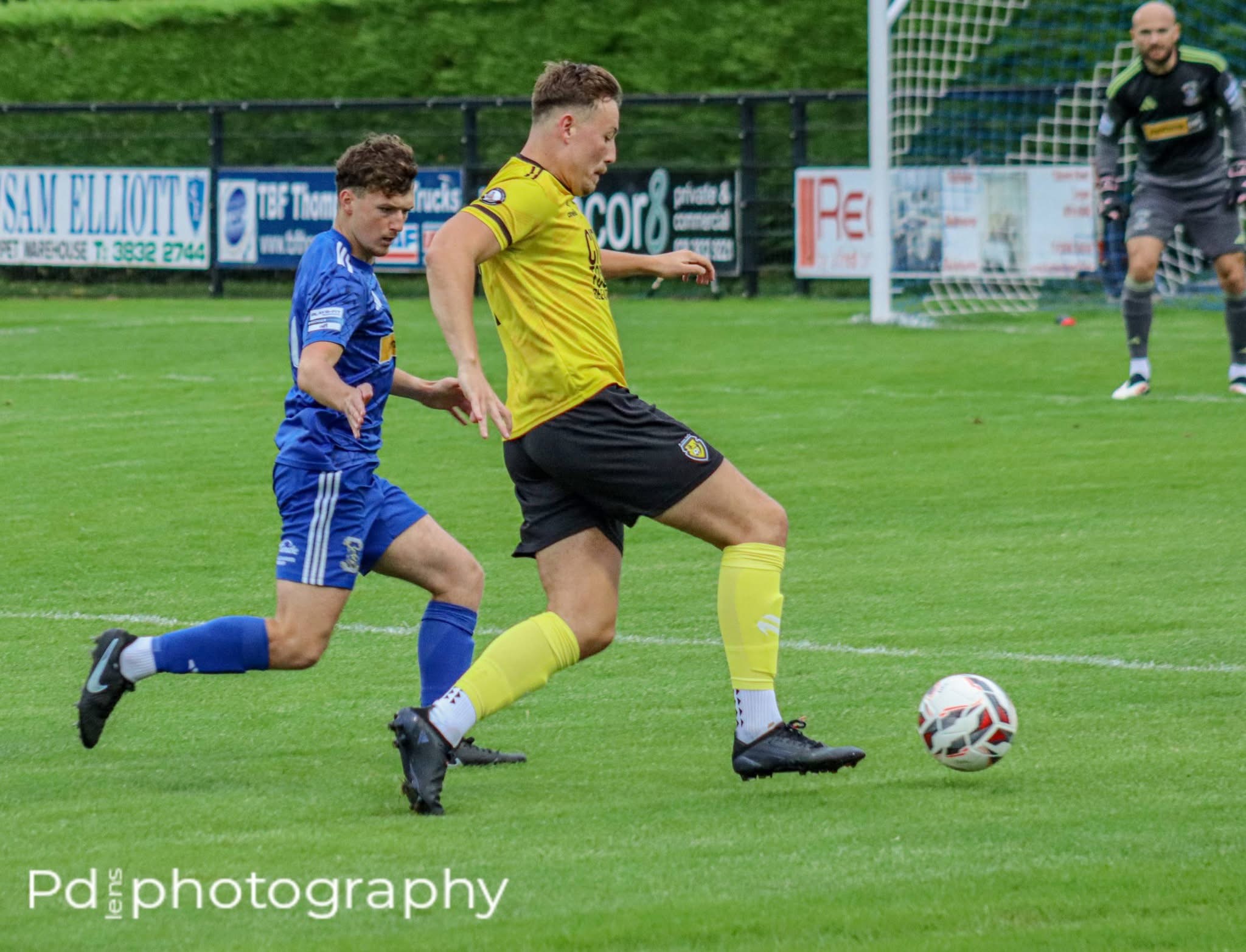 v St James Swifts